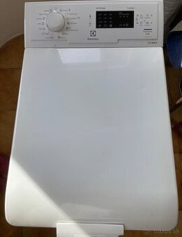 Práčka Elektrolux