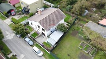 ✅ Priestranný rodinný dom v Bernolákove 245m2