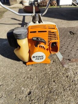 Krovinorez Stihl fs55