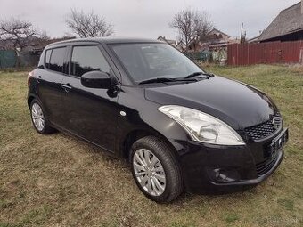SUZUKI SWIFT 1.2 BENZÍN 4X4 NAJ 136000 KM