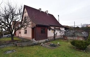 PREDANÉ 5 izbový rodinný dom – Dubnica nad Váhom, garáž