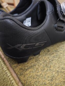 Cyklistické tretry SHIMANO