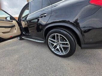GLE