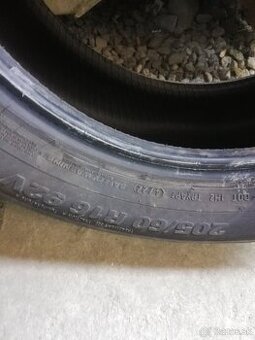 205/60 R16 Kumho Ecsta PS71 letne