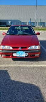 Renault 19