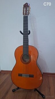 Klasická gitara YAMAHA C70 a CG-120A