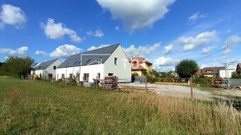 TOCA – 3 RODINNÉ DOMY 2. ETAPA – Bytča / Hliník nad Váhom