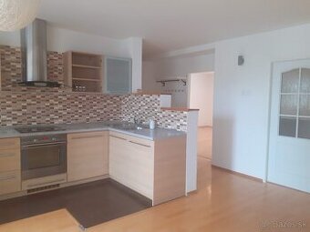 Pekný 4izbový byt v Partizánskom za 116.500,-€