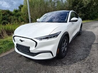 Ford mustang Mach e 99kwh