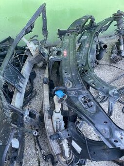 Mercedes w221 w164 w251 ml r s class chladič stena vystuha