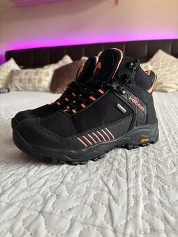 Dámske trekingové topánky HEAD Vibram – veľ. 37, ako nové