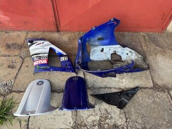 Yamaha yzf r1 plasty