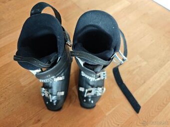 Predam detske lyziarky Wedze WID 300M velkost 40