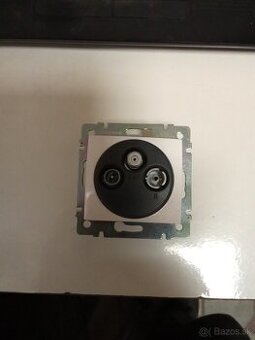 Predám zasuvku Legrand Valena TV-RD-sat biela.