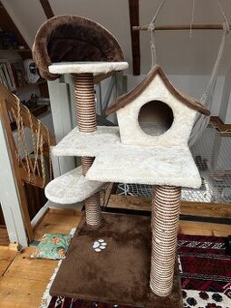 Odpocivadlo a skrabadlo pre macky