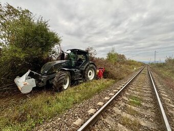 ČISTENIE POZEMKOV – pôdna fréza + drvič kameňa