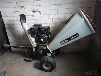 Predám štiepkovač lumag Rambo HC15