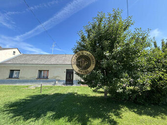 PREDAJ rodinný dom Rajka-nutná rekonštrukcia, prípadne zbúra