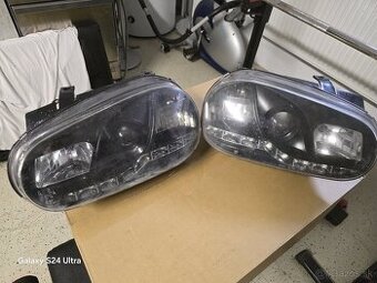 Predné svetla vw golf 4 DE black