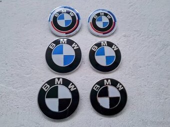 Predný znak na kapotu a zadný znak na kufor pre BMW