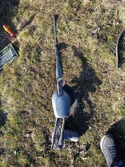 Predný mechanizmus stieračov Mercedes W124