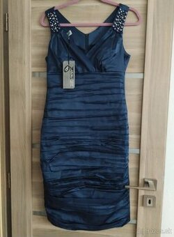 Nové elegantné šaty veľkosť M