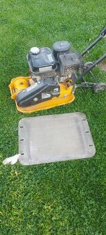 Prenajom vibračnéj dosky