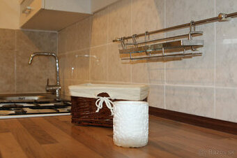 Predaj 3 izbový byt, MNKS, Sitnianska, Sásová, Banská Bystri