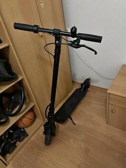 predam novu elektricku  kolobezku ELECTRIC  SCOOTER