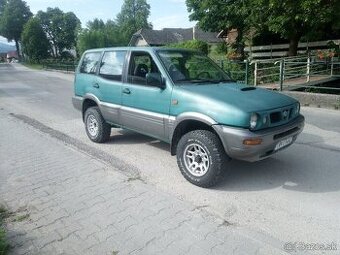 Terrano 2.7 92kw diesel 4x4