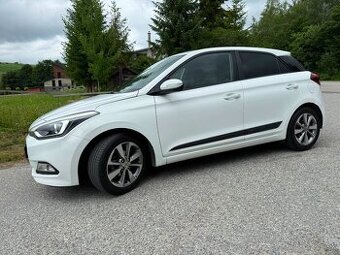 Hyundai i20 active