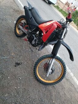 Girela 125