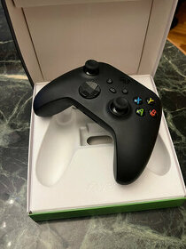 Xbox Wireless Controller Carbon Black