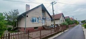 4 - izbový rodinný dom v tichej lokalite v Tešedíkove