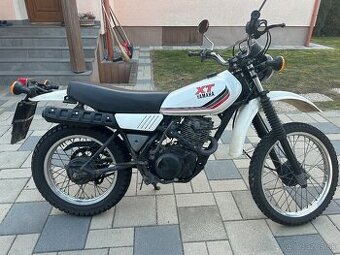 Predám Yamaha XT 250 rok výroby 1986
