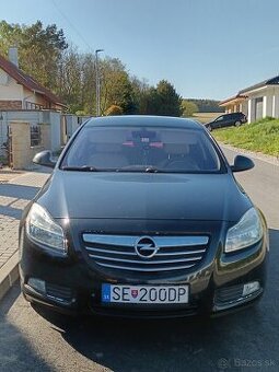 Predám opel insignia