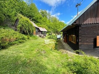 Štýlová drevenica v krásnej prírode – Horná Mariková /676 m2