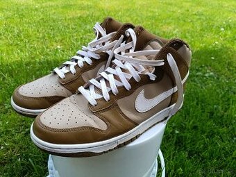 Nike Dunk High č. EU 44