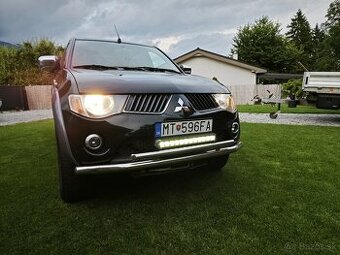 Mitsubishi L200 2.5 DiD
