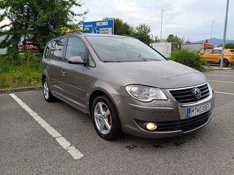 Volkswagen Touran 1.4 TSi DSG