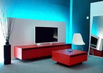 Obyvacia stena ,,Ferrari,, vhodna aj do studentskej izby