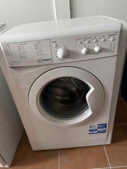 Práčka INDESIT ECO