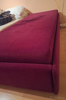 rozťahovacia posteľ