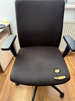 Kancelárska stolička