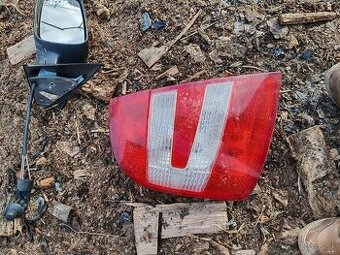 Zadné svetlo na škodu Fabiu 1.2 htp