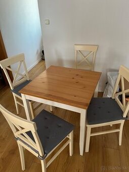 Jedalensky set Stôl + stoličky IKEA INGOLF