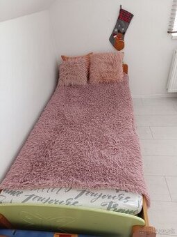 Dievčenská rozkladacia posteľ