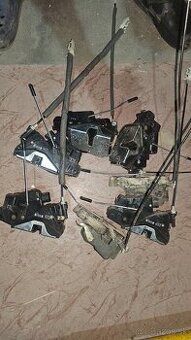 Bmw e46 zámok dverí