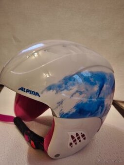 Prilba Alpina