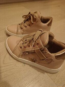 Dievčenské tenisky